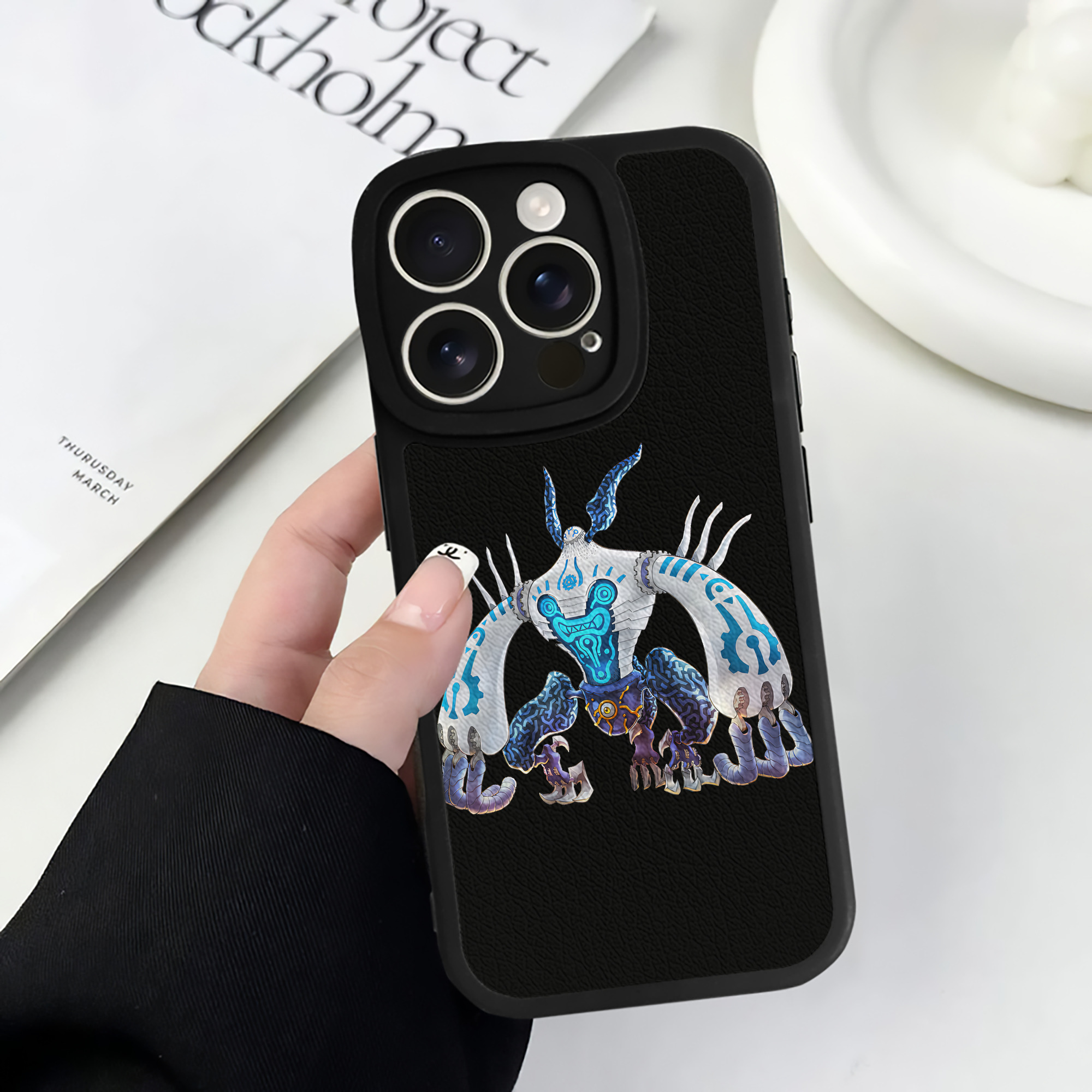 （画像用） 遊☆戯☆王 Yu-Gi-Oh! 【iPhone 16シリーズ対応】シリコンスマホケース（レザー調） 材質：シリコン